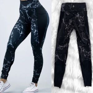 Buff Bunny high waisted leggings marble with pockets
